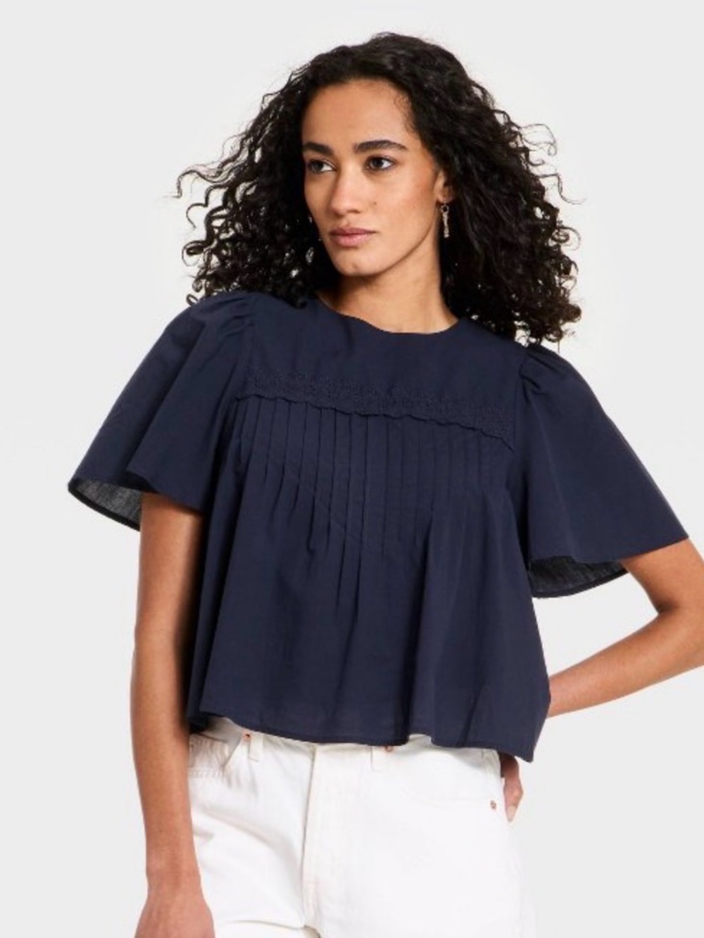 NWT Universal Thread Women's Lace Pintuck Short Sleeve Blouse in Navy